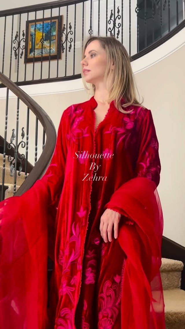 Ruby Red Artisanal Detailing Designer Ensemble – Look 72