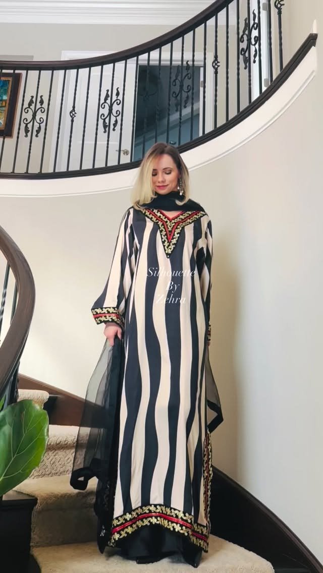 Black and Ivory Artisanal Detailing Designer Ensemble – Look 40