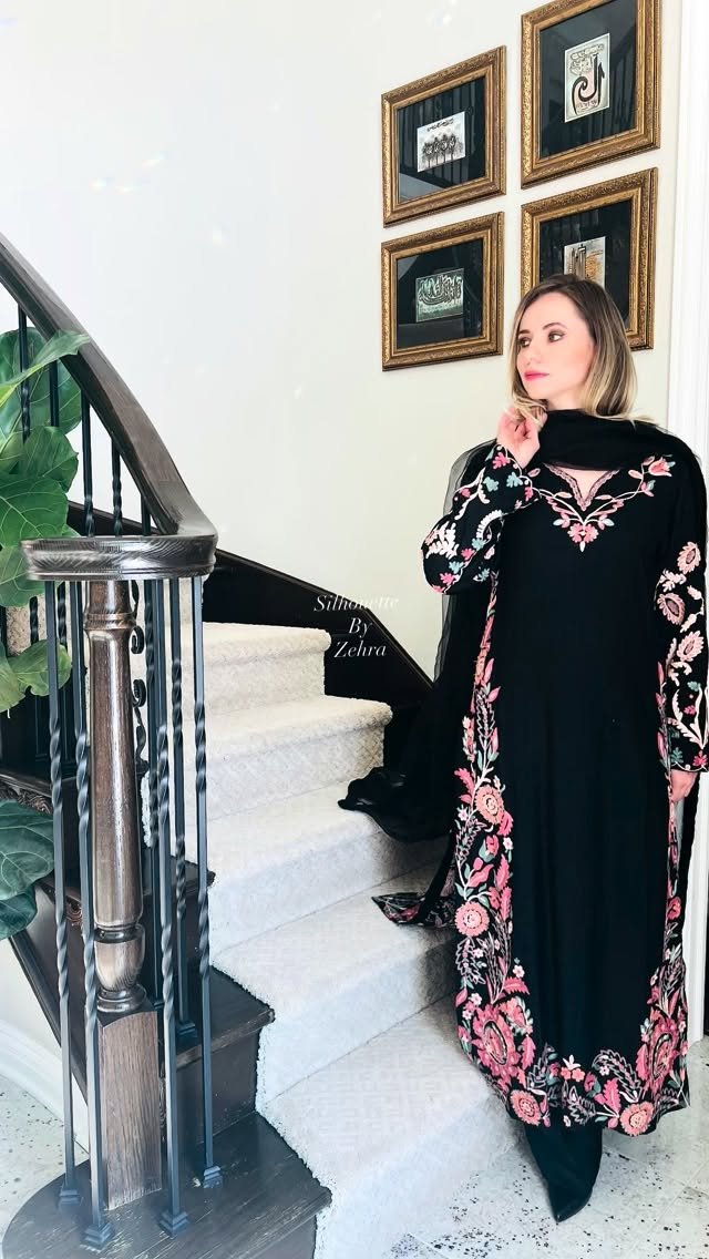 Black Floral Artisanal Detailing Pakistani Suit – Look 38