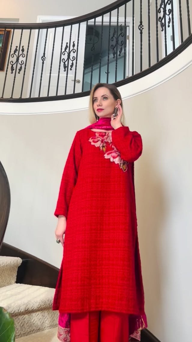 Scarlet Red Artisanal Detailing Pakistani Suit – Look 34
