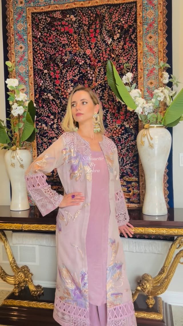Lavender Artisanal Detailing Pakistani Suit – Look 24