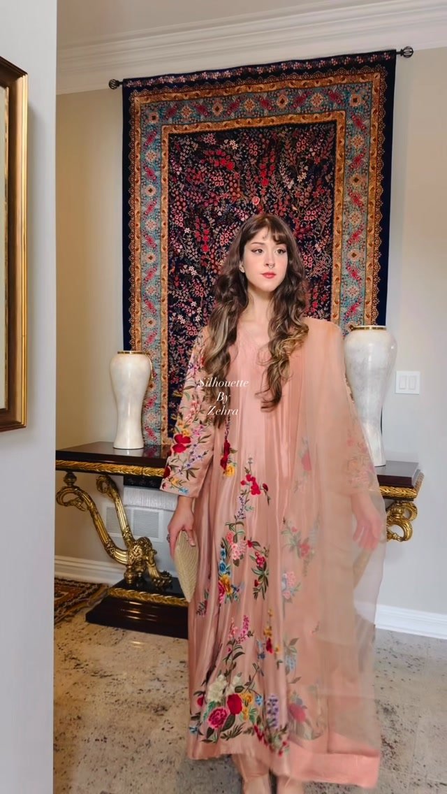 Blush Pink Artisanal Detailing Pakistani Suit – Look 07